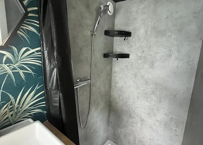 Le Repere D Howardries